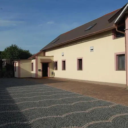 Levandule בית הארחה רומבורק