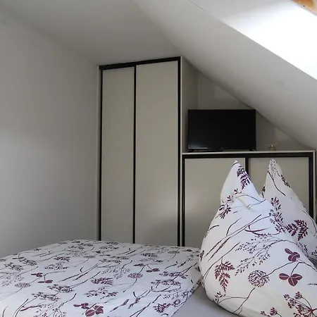 בית הארחה Levandule 3*